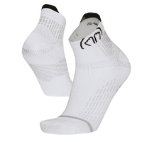 RUN ANATOMIC ANKLE UNISEX RUNNING SOCKS WHITE