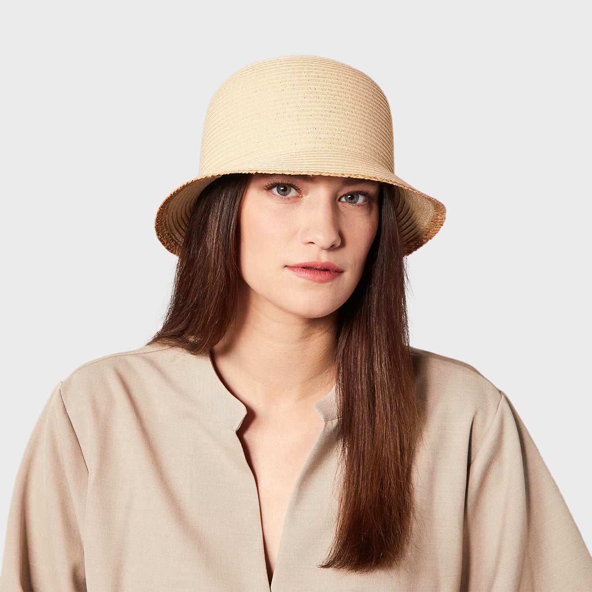 CLAILIE - SHORT CLOCHE WITH RAFFIA DETAIL